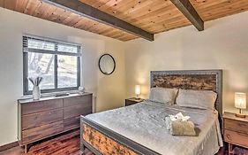 Peaceful Oak Haven Cabin Near Yosemite